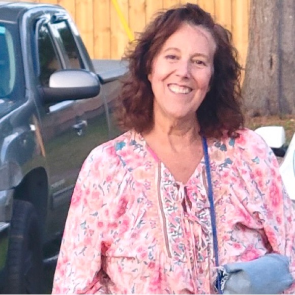 Meet your Posher, Marla - Picture 2 of 2